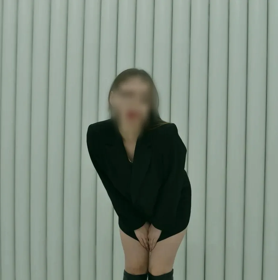 Salma, 21